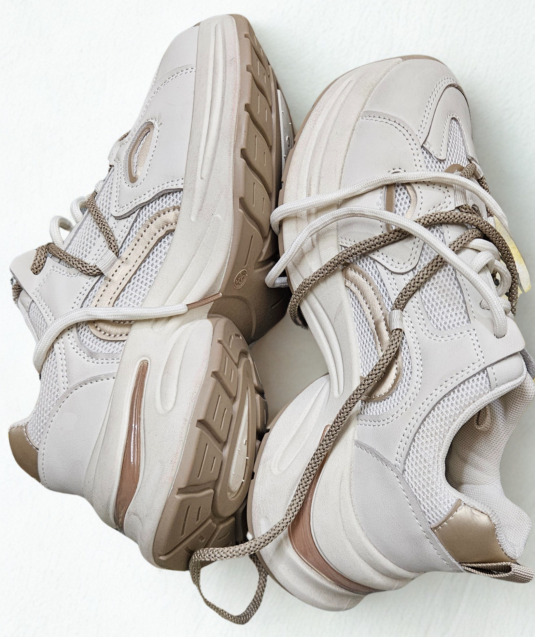 Canvas SpaceWalk Shoes - Image 4